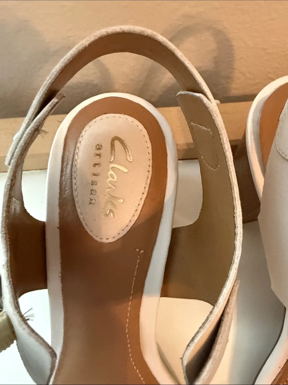 Clarks White Leather Buckle Ankle-Strap Sandals for Women